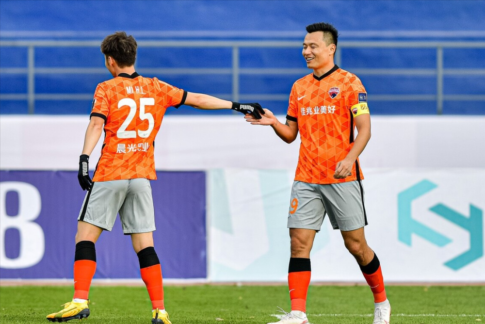 射击预选赛焦点战:庐州雄狮队翻盘齐鲁雷豹队,外线火力全开。黑马成最大惊喜的简单介绍 射击预选赛焦点战:庐州雄狮队翻盘齐鲁雷豹队,外线火力全开。黑马成最大惊喜的简单介绍